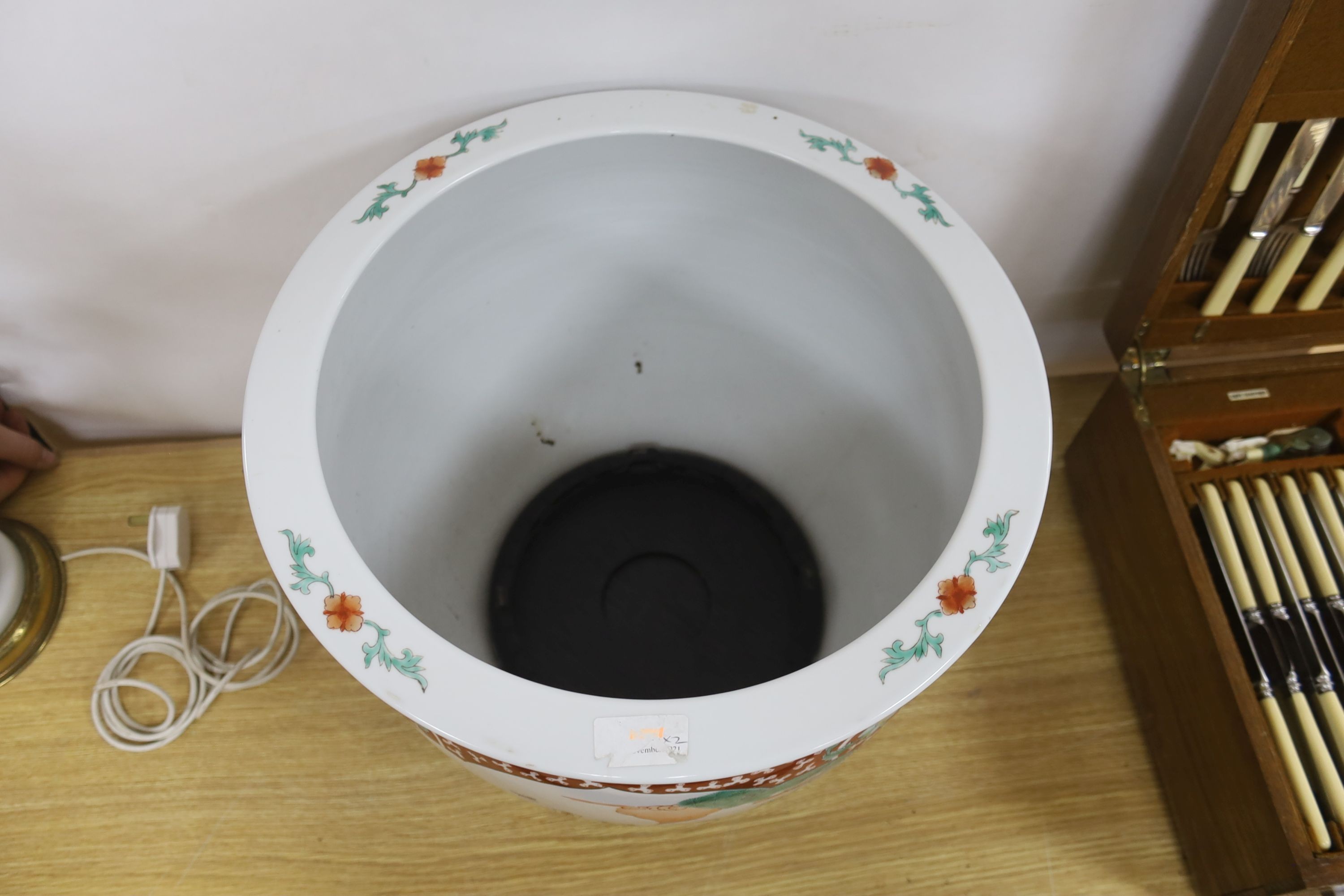 A Chinese porcelain fish bowl 36cm